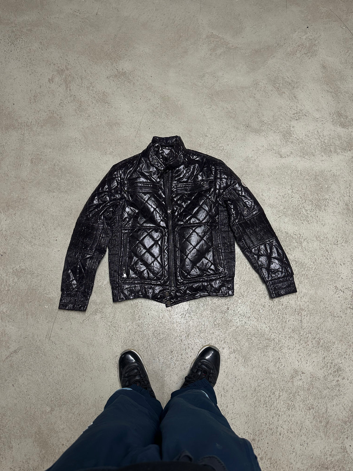 Moncler Leather Puffer Jacket (Dunkles Bordeauxrot,)