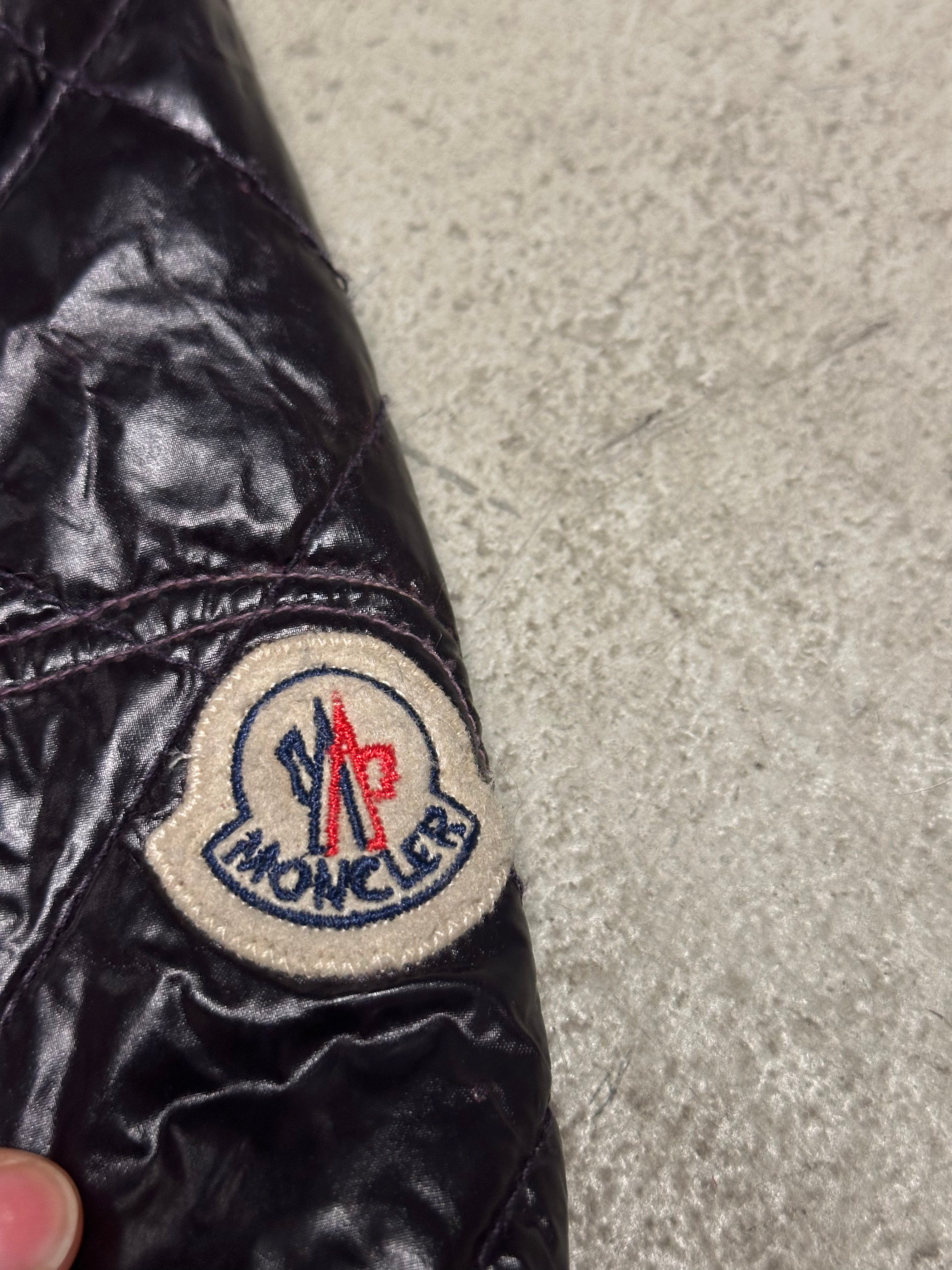 Moncler Leather Puffer Jacket (Dunkles Bordeauxrot,)