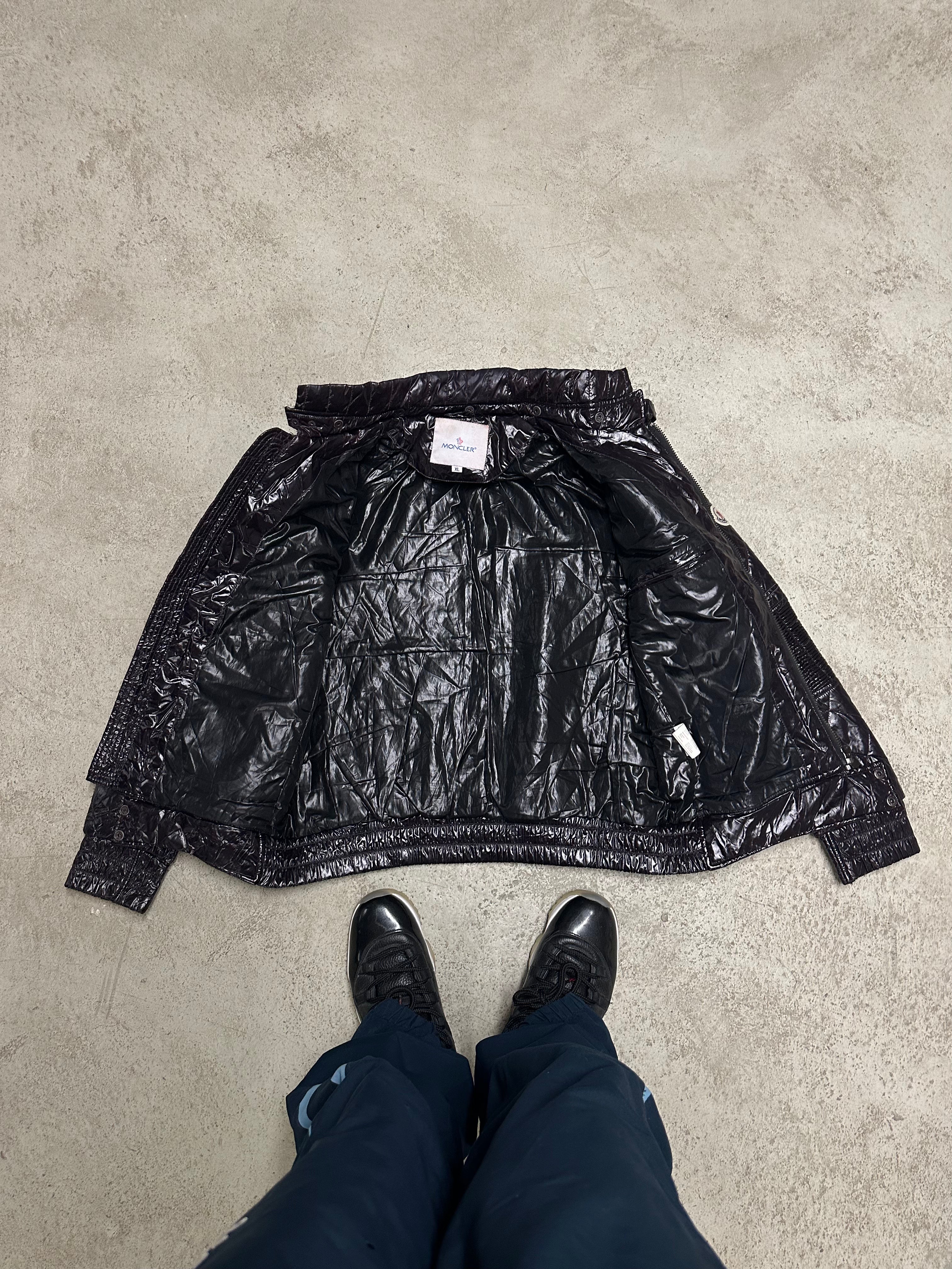 Moncler Leather Puffer Jacket (Dunkles Bordeauxrot,)