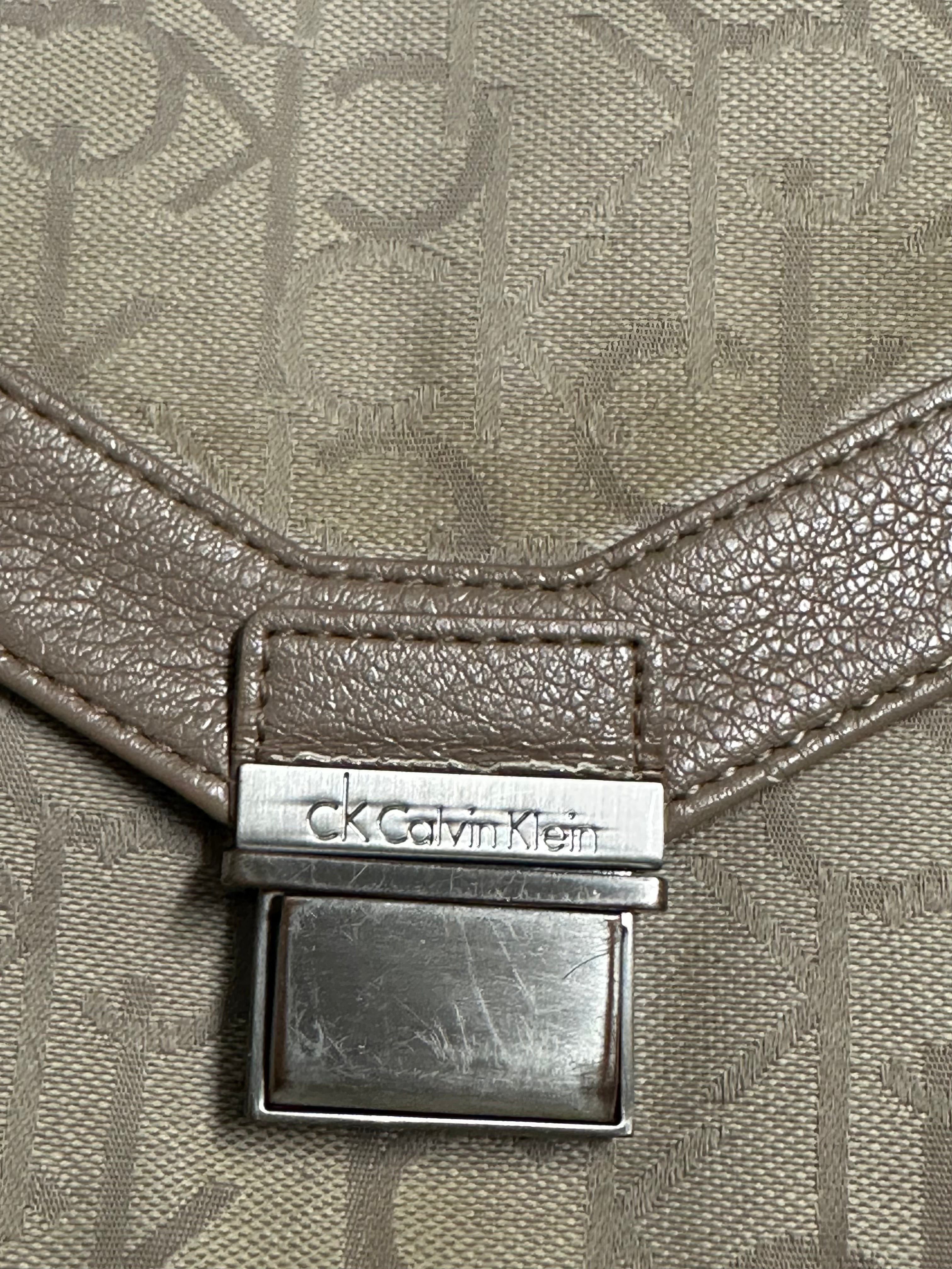 Calvin Klein Vintage Umhängetasche (Beige, Guter Zustand, Maße vorhanden)