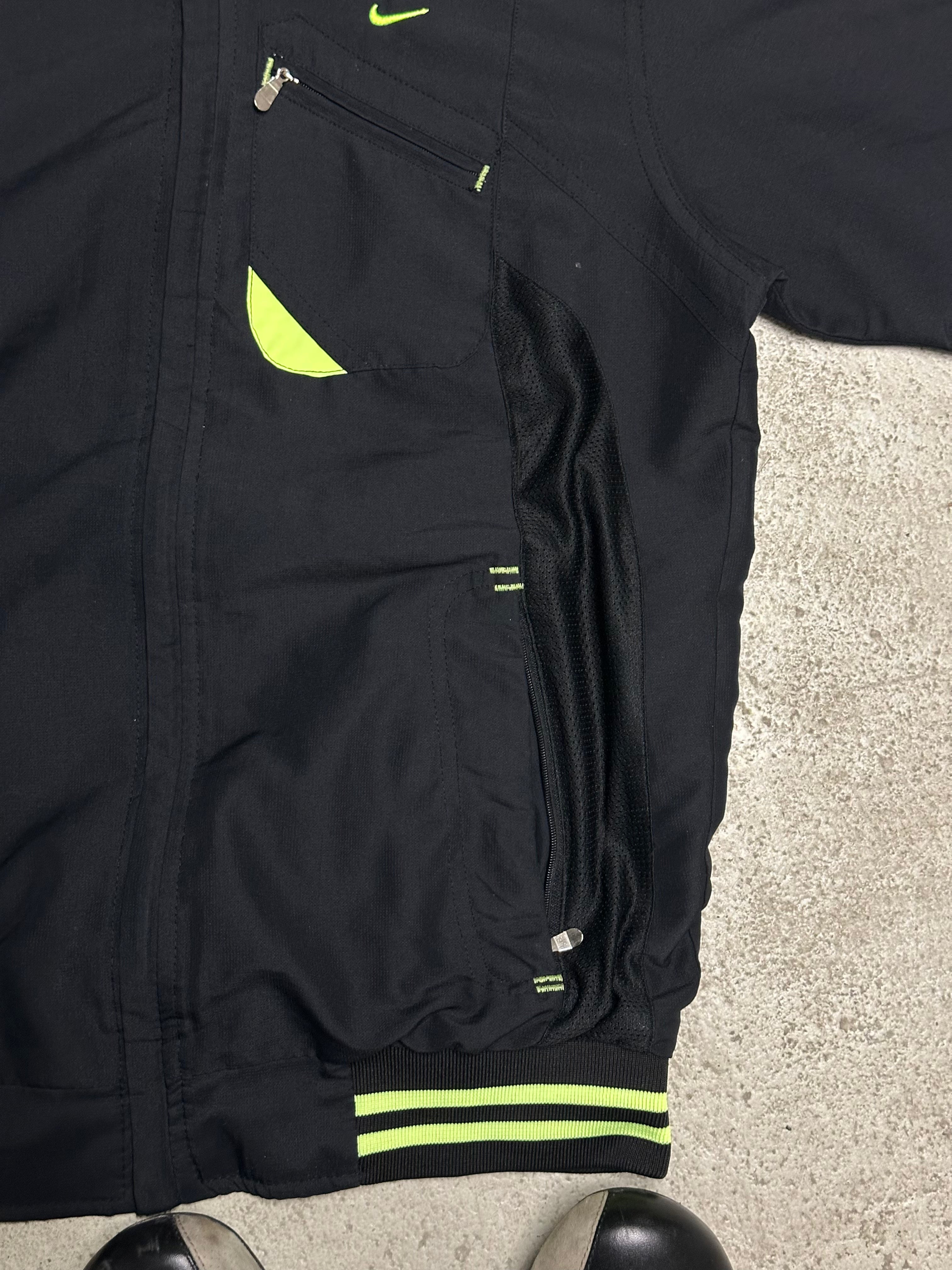Nike Shox Trainingsanzug (Vintage, 2000er, Schwarz mit Neongrünen Akzenten, Seltenes Stück)