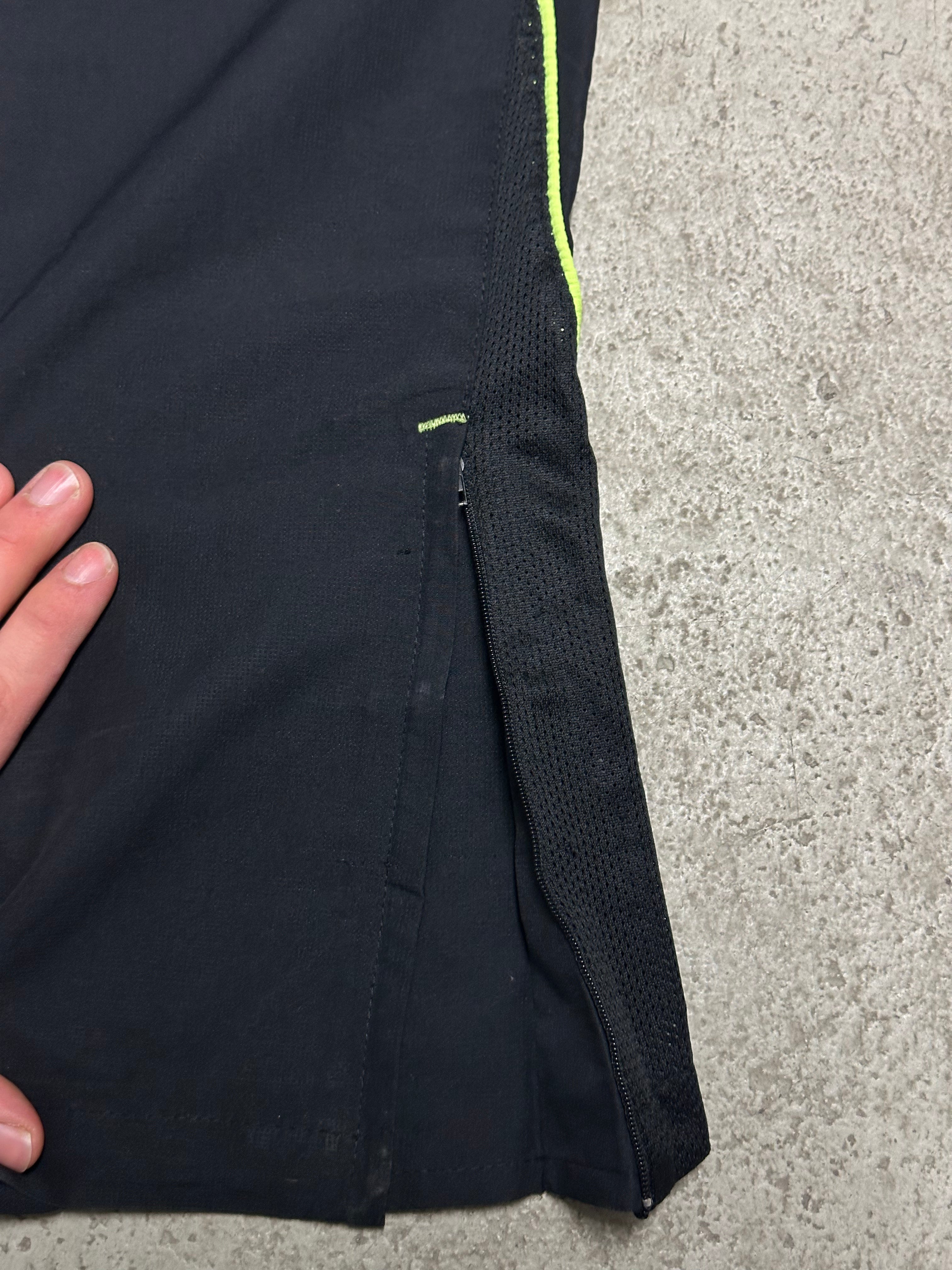Nike Shox Trainingsanzug (Vintage, 2000er, Schwarz mit Neongrünen Akzenten, Seltenes Stück)