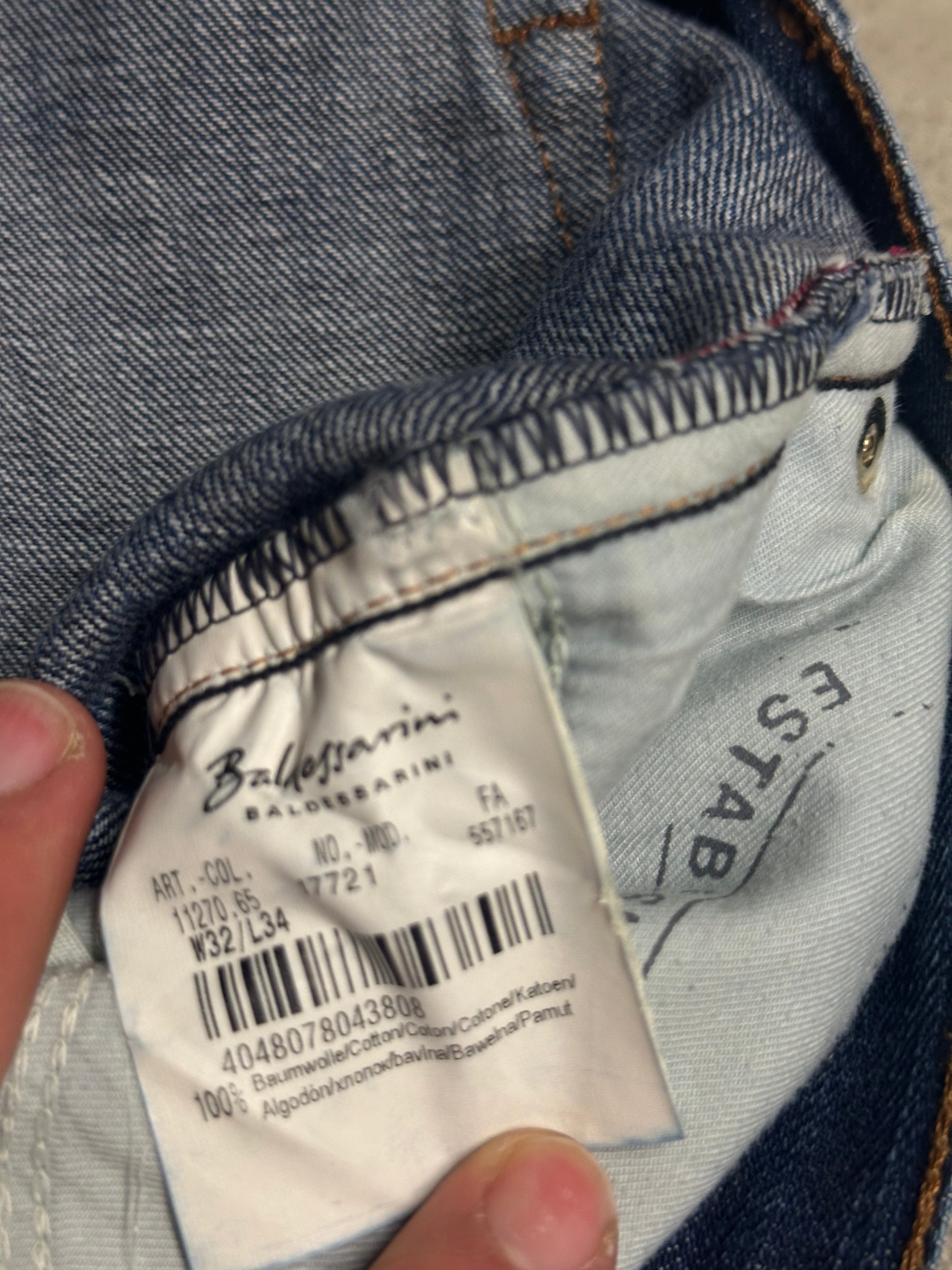 Baldessarini Jeans (Blau, W34 L32, Vintage, Straight Fit mit Offenem Bein, Guter Zustand)