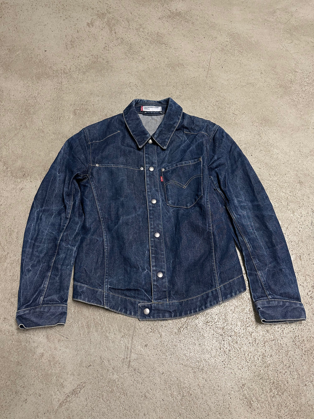 Vintage levis Engineered Jeansjacke (Size S, Dunkelblau, Guter Zustand, Maße vorhanden)