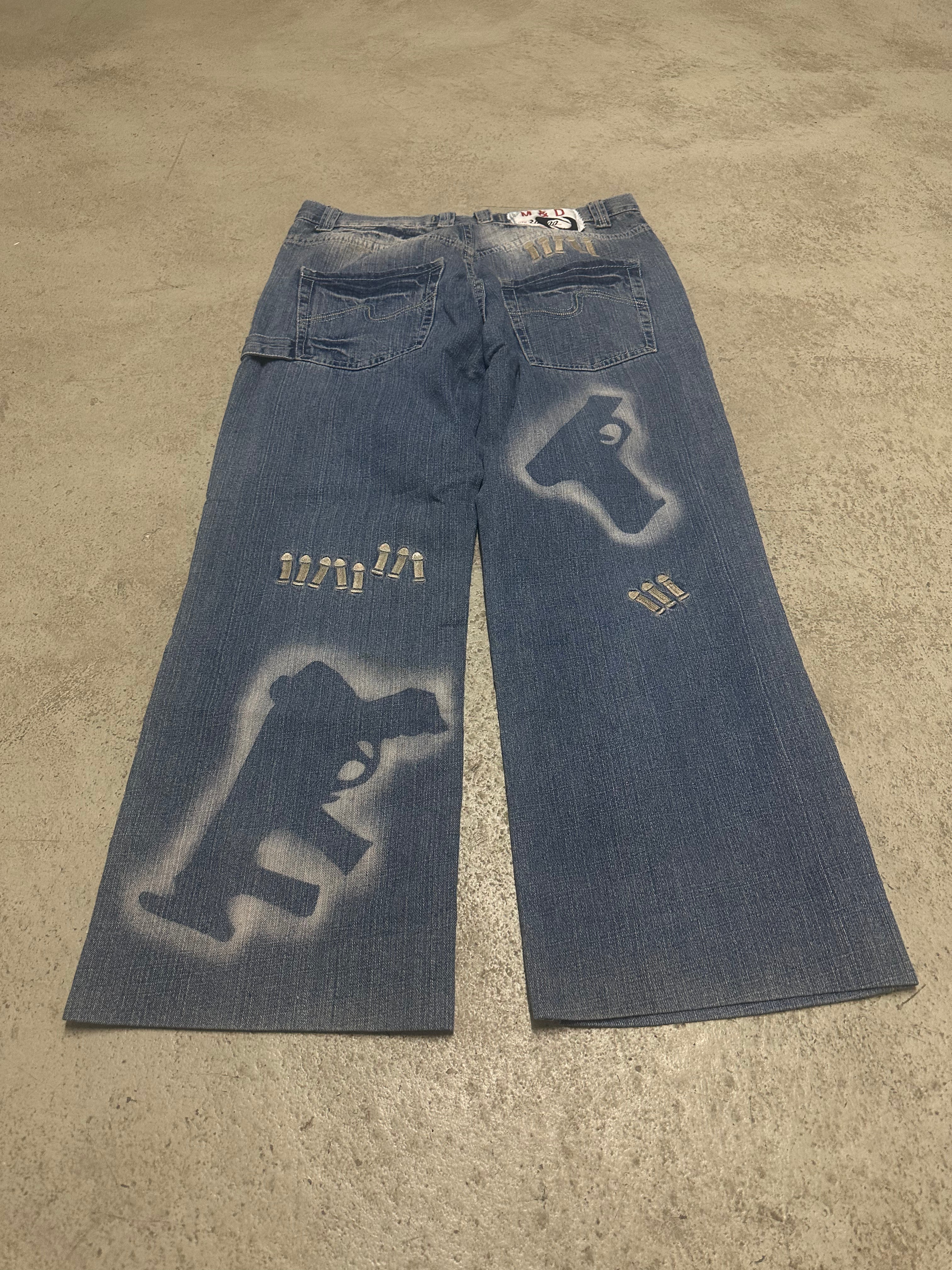 M&D Industry Baggy Jeans W34 Hellblau mit Waffen-Design Seltenes Vintage Streetwear Piece