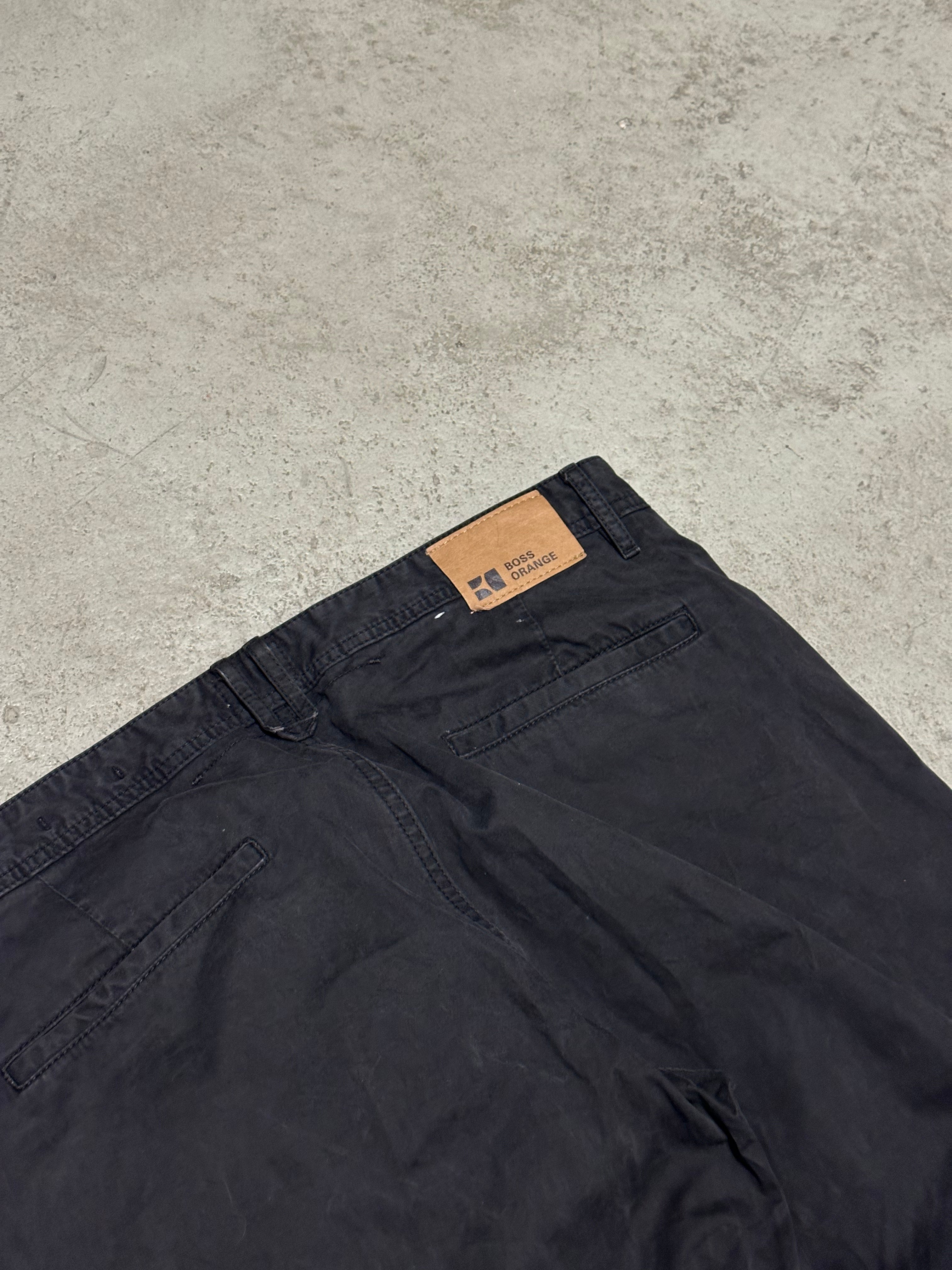 Hugo Boss Orange Straight Fit Jeans W36 L34 Schwarz Klassische Denim Hose mit Style