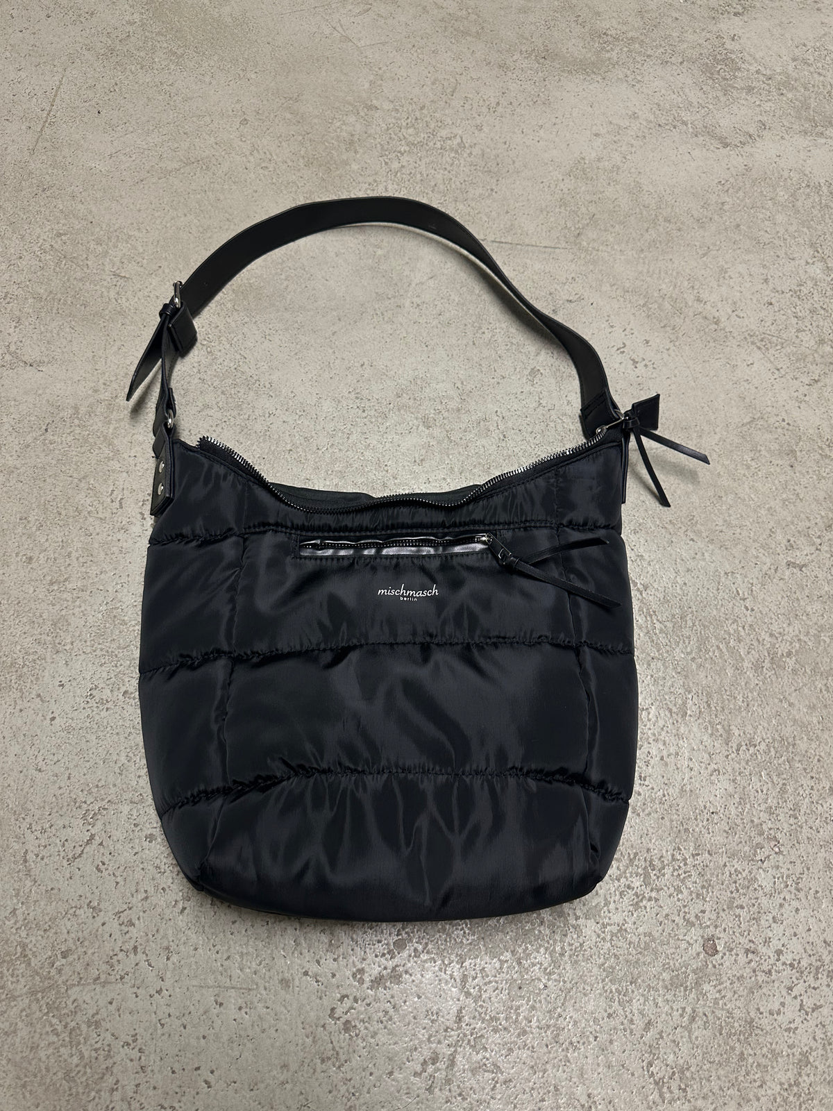 Mischmasch Berlin Puffer Schultertasche Schwarz