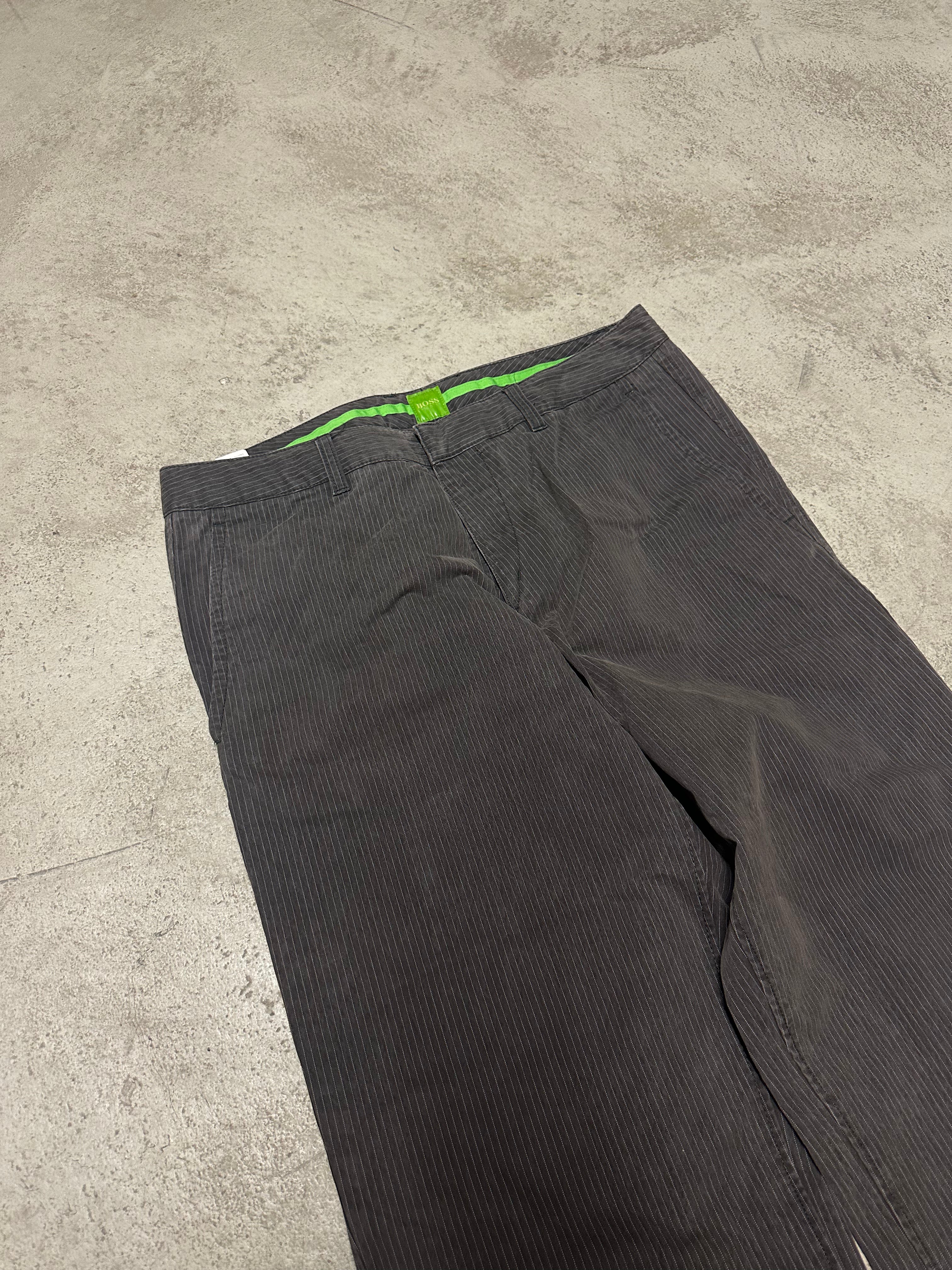 Hugo Boss Straight Loose Fit Jeans Grau W36 L34
