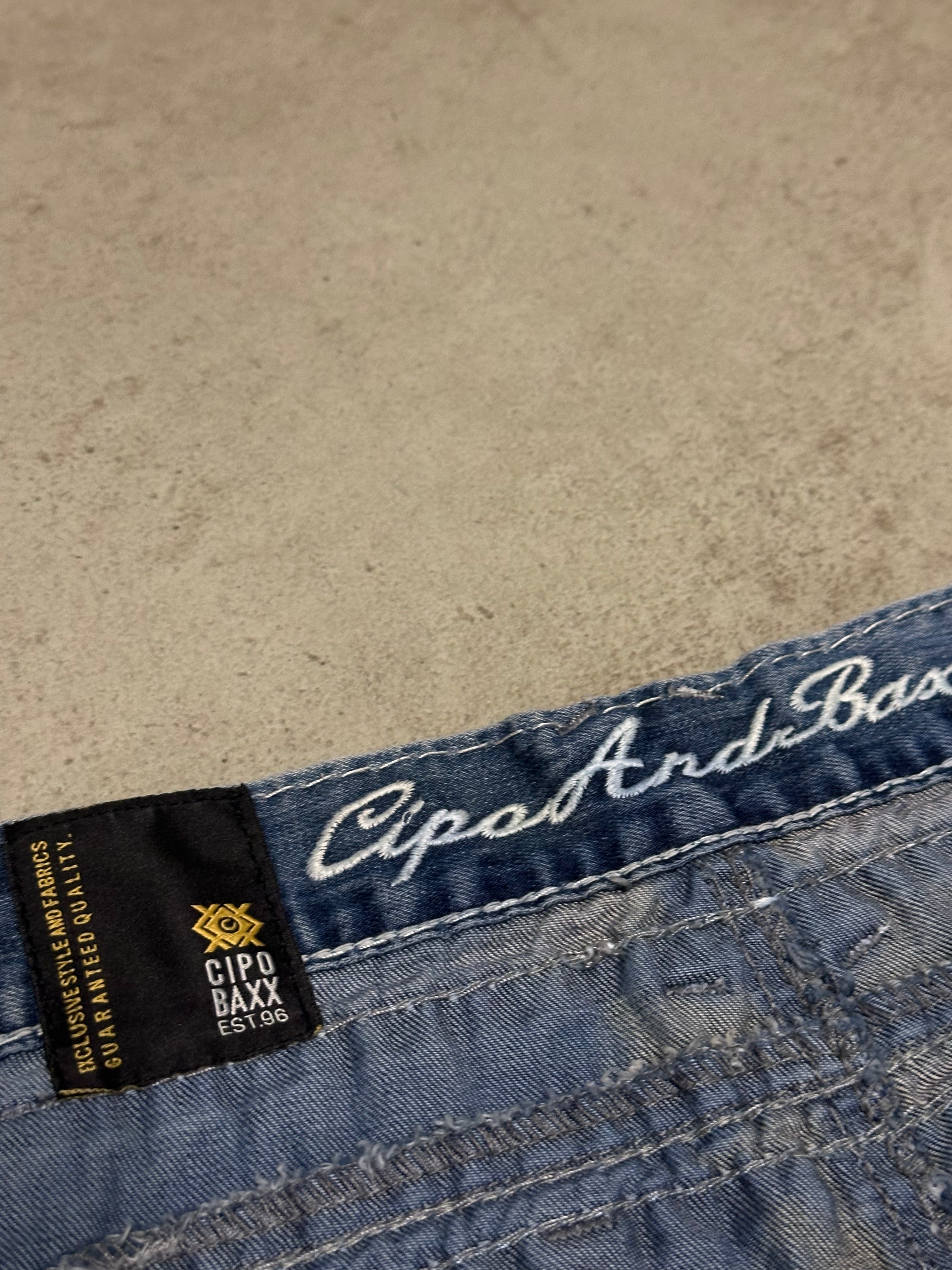 Cipo & Baxx Jeans Tripple Belt – Blue Denim – W33 L32