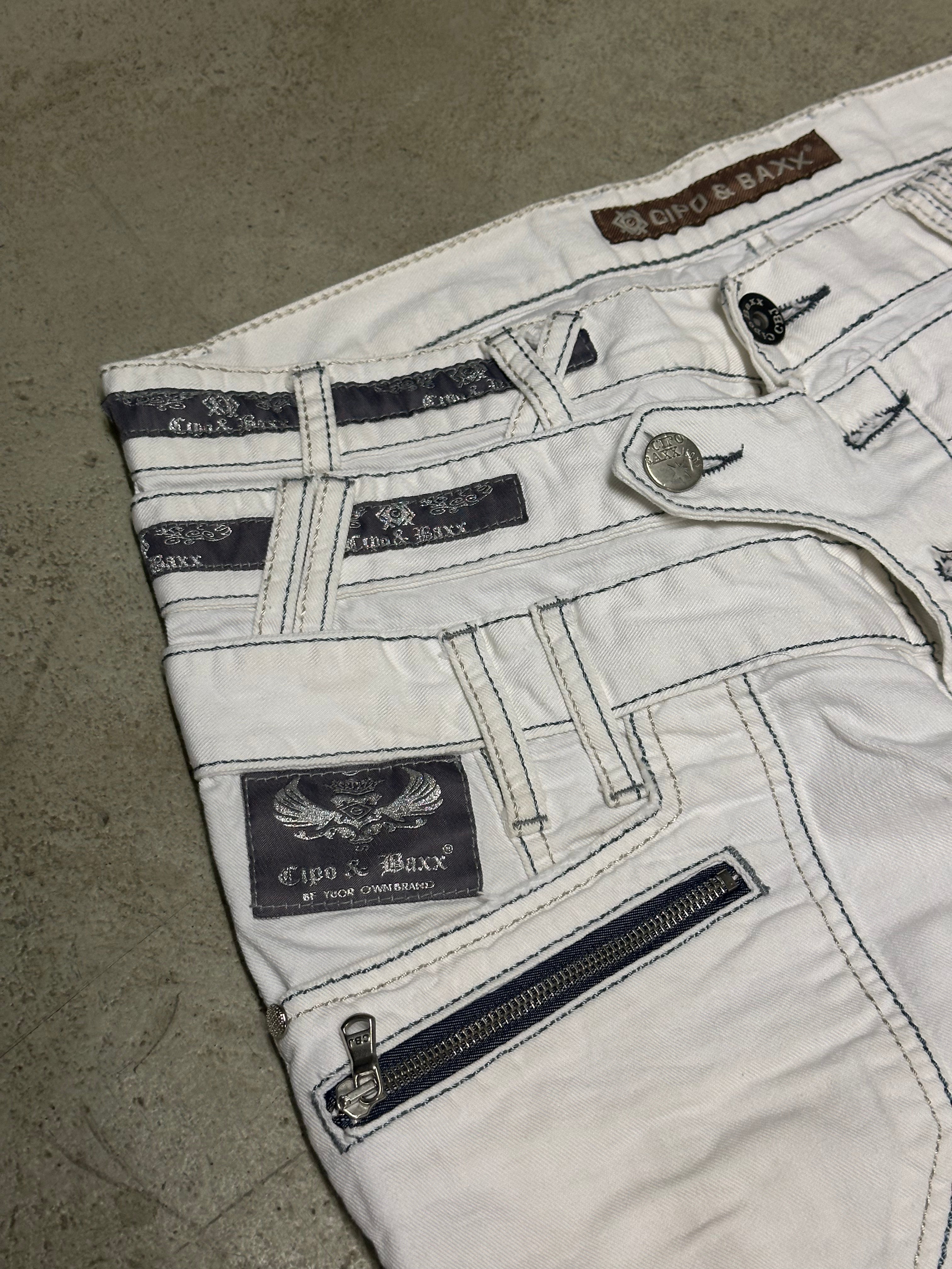 Vintage Cipo & Baxx Tripple Belt Patched Jeans – Weiß – W33 L32