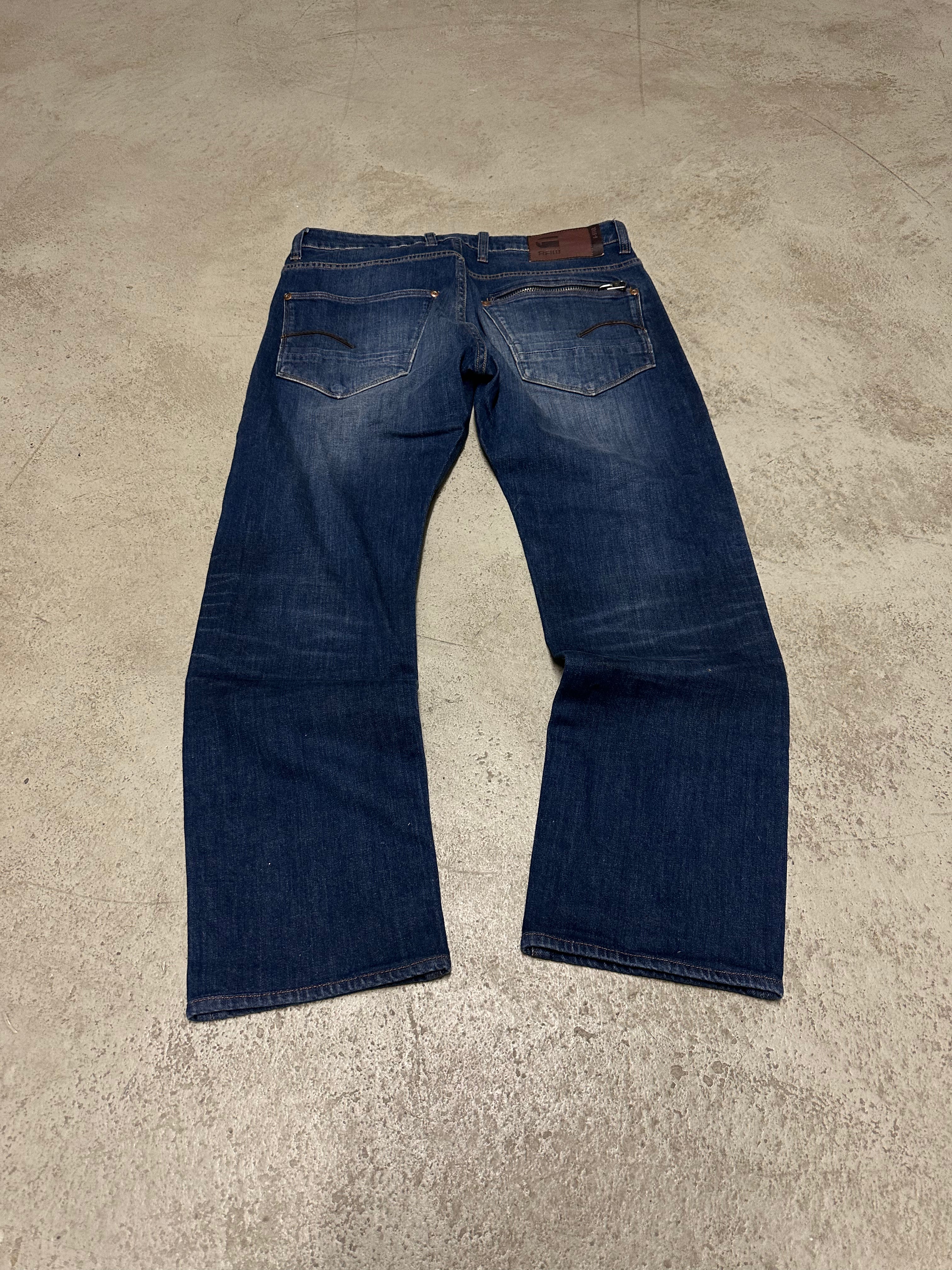 G-Star Raw Attac Straight Fit Jeans – W31 L32 (Dunkelblau)