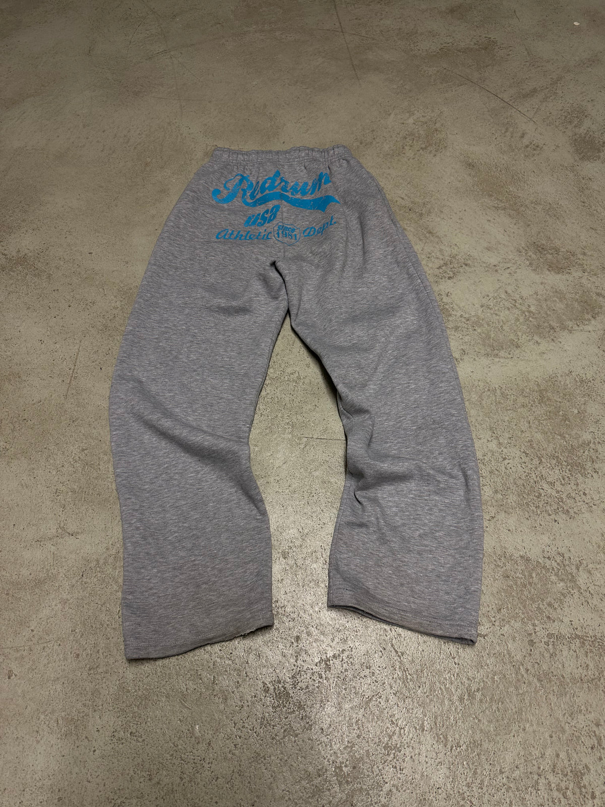 Vintage Redrum Baggy Jogger – Größe M (Grau)