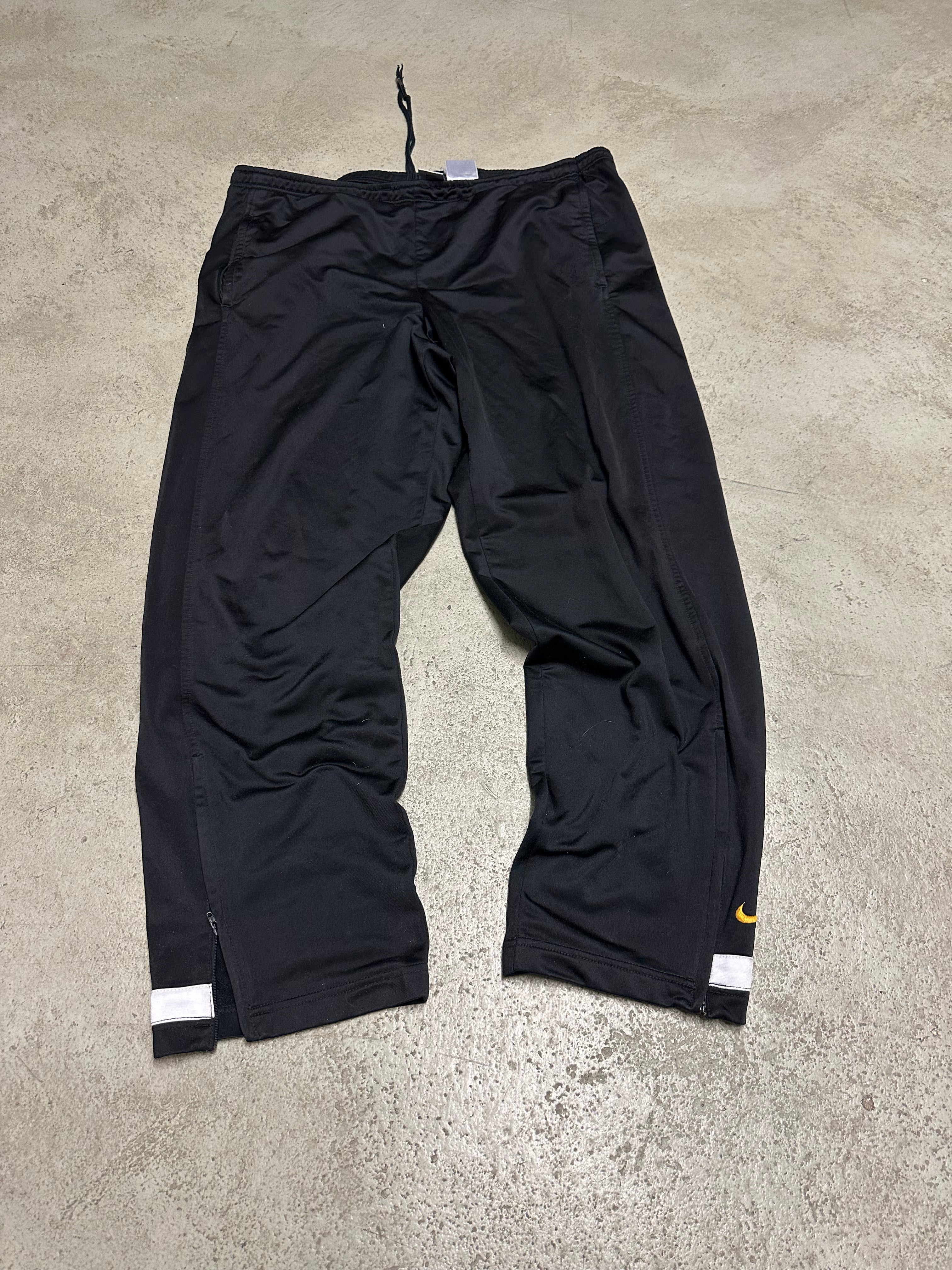 Vintage Nike Baggy Jogger – Größe XL (fällt wie M)