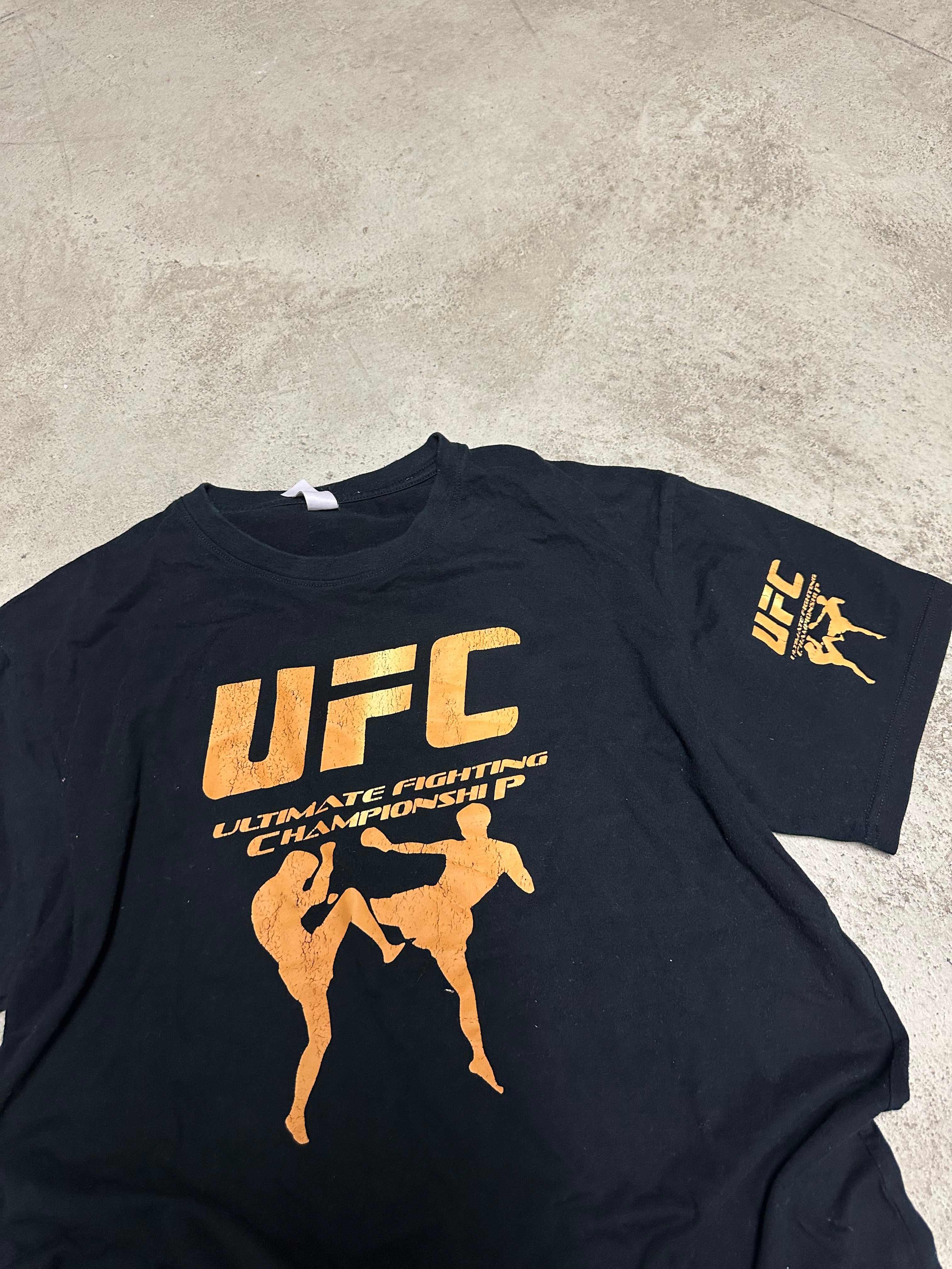 Vintage UFC T-Shirt – Größe L