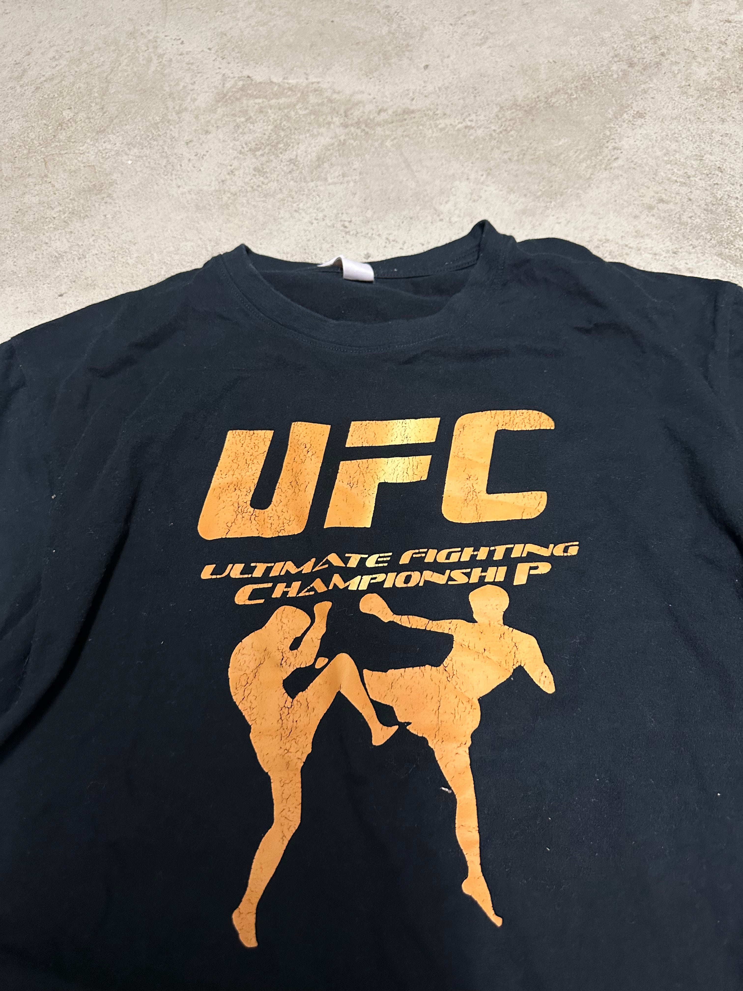 Vintage UFC T-Shirt – Größe L